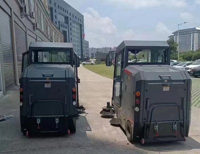 掃地車(chē)