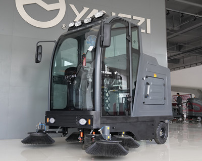 電動(dòng)掃地車(chē) 電動(dòng)掃地車(chē)